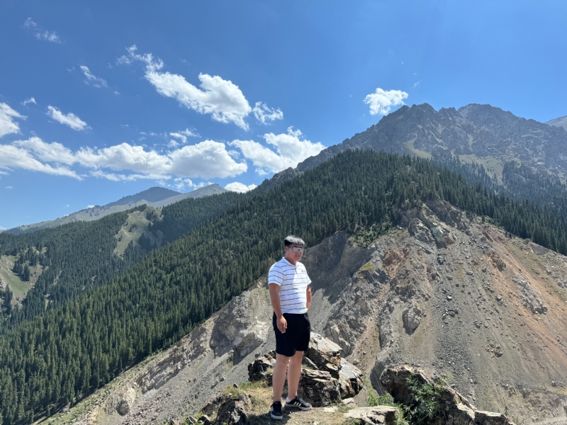 从众的第一张照片--呼和浩特相亲服务中心