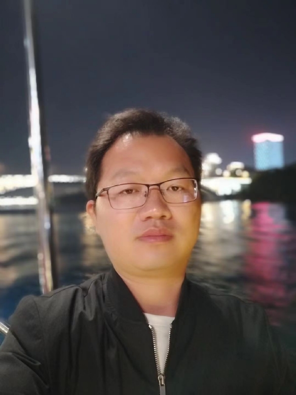 祝你平安的第一张照片--呼和浩特相亲服务中心