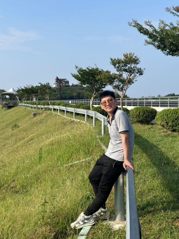 悠人的第一张照片--呼和浩特相亲服务中心