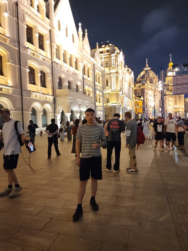 一朵小花的第一张照片--呼和浩特相亲服务中心