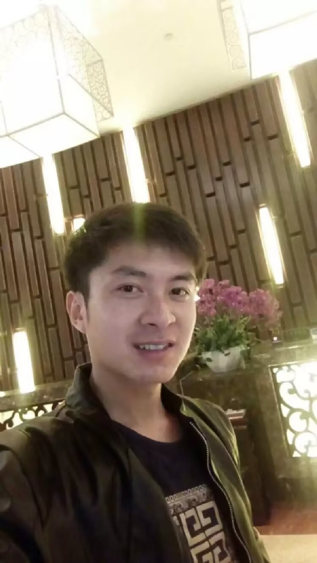 蓝锋的第二张照片--呼和浩特相亲服务中心