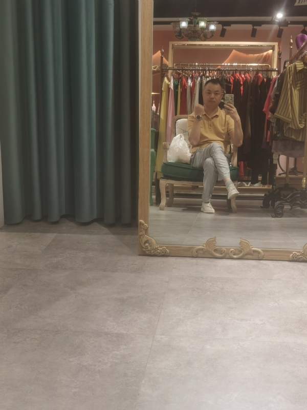 zhaofuwu的第一张照片--呼和浩特相亲服务中心