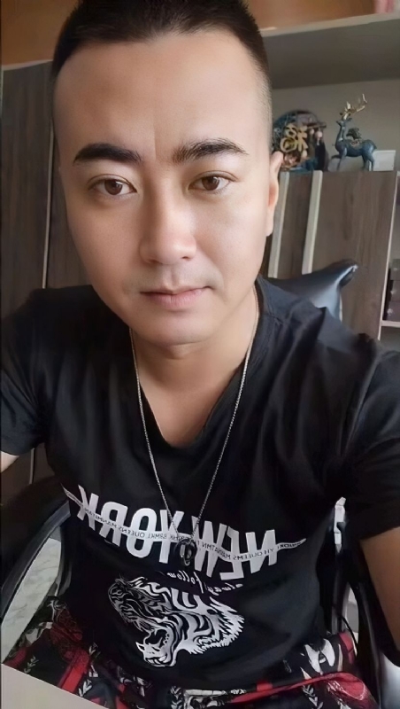 Luck耀的第一张照片--呼和浩特相亲服务中心