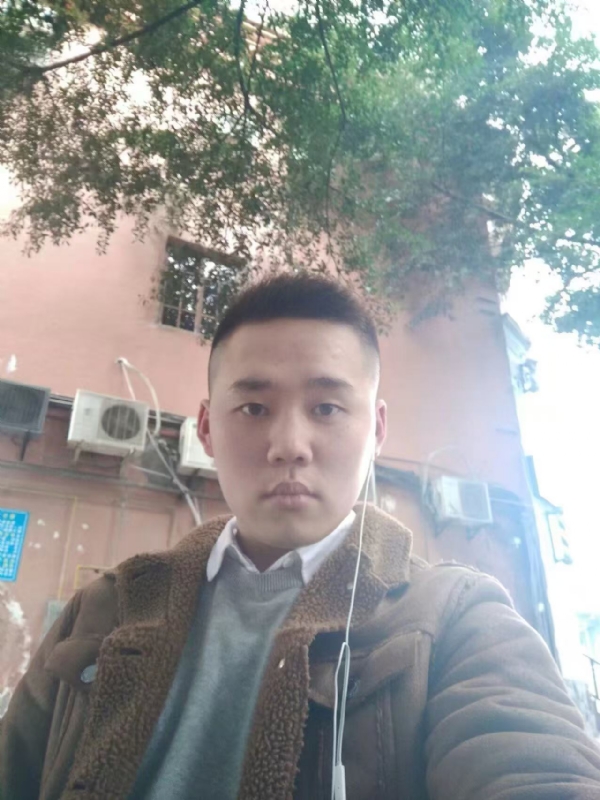 想了很久的男人的第一张照片--呼和浩特相亲服务中心