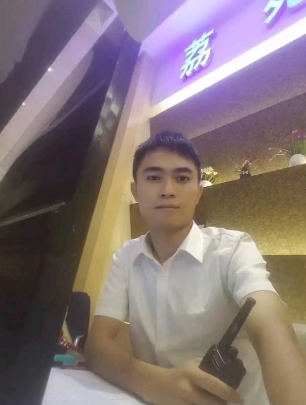 小叶的第二张照片--呼和浩特相亲服务中心