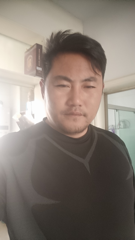 冲出亚马逊的第一张照片--呼和浩特相亲服务中心