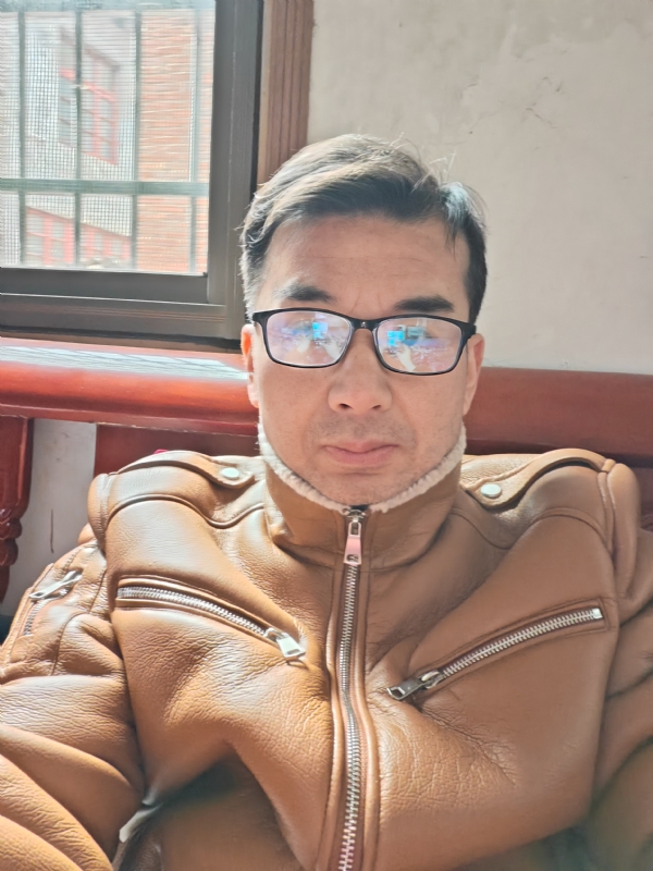 弹簧的第一张照片--呼和浩特相亲服务中心