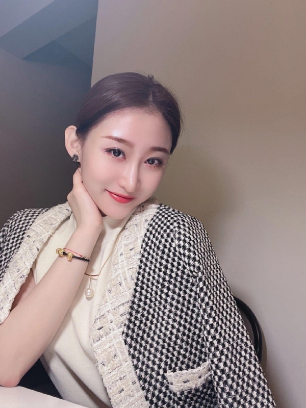 袁梓怡的第二张照片--呼和浩特相亲服务中心