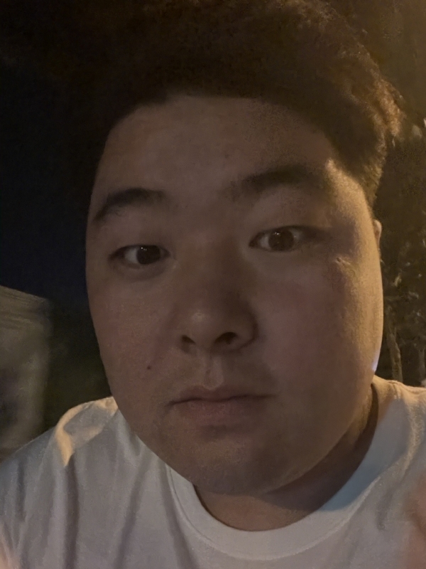 丹尼的第一张照片--呼和浩特相亲服务中心