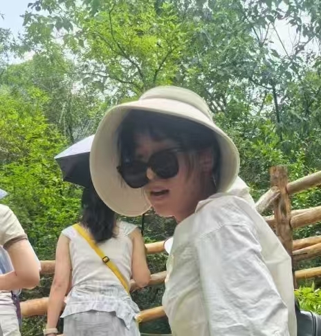 廿一的第一张照片--呼和浩特相亲服务中心