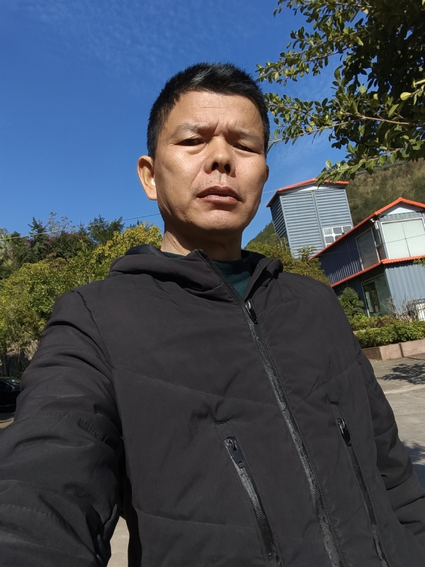 子午卯酉的第一张照片--呼和浩特相亲服务中心