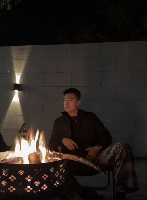 南风知我意的第一张照片--呼和浩特相亲服务中心