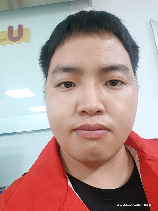 匆忙的第二张照片--呼和浩特相亲服务中心