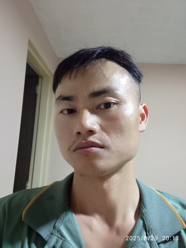 自简的第二张照片--呼和浩特相亲服务中心