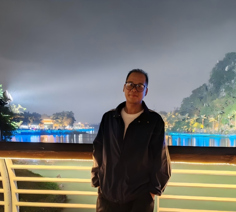 高山流云的第一张照片--呼和浩特相亲服务中心