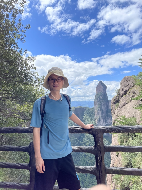 陈留的第二张照片--呼和浩特相亲服务中心