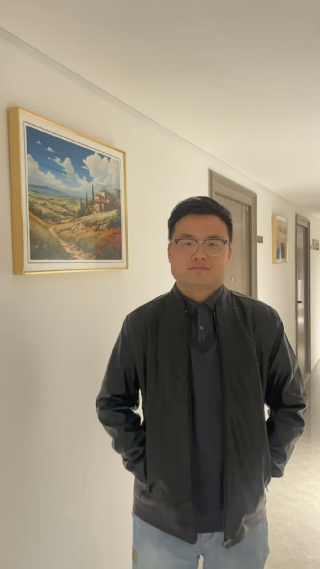 半瓶子的第四张照片--呼和浩特相亲服务中心