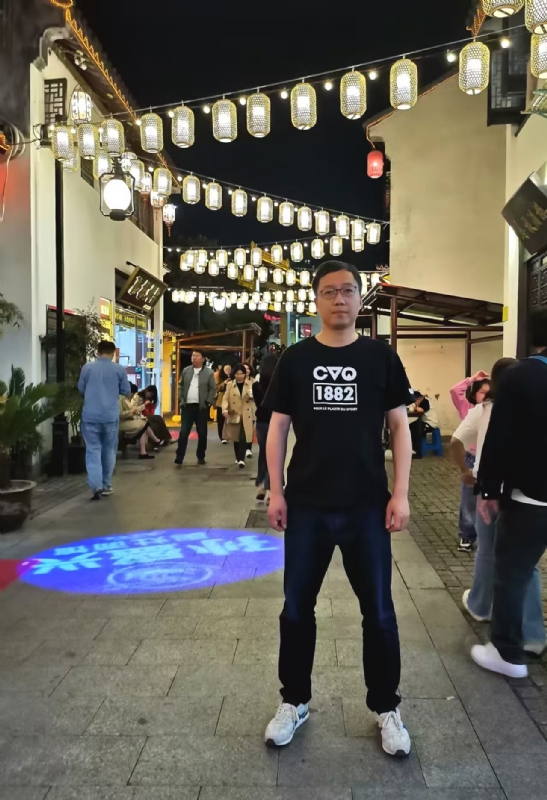 张楚岚的第一张照片--呼和浩特相亲服务中心