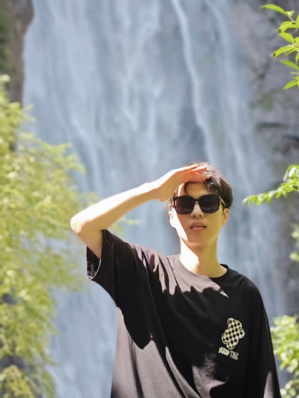 大橙子的第一张照片--呼和浩特相亲服务中心