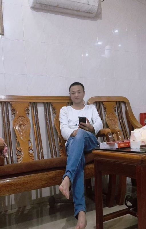 知年的第三张照片--呼和浩特相亲服务中心