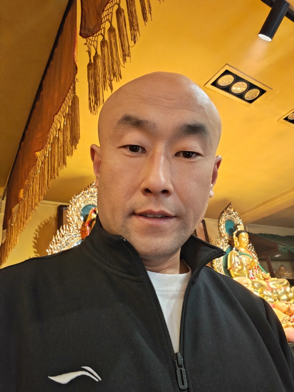 王家人的第一张照片--呼和浩特相亲服务中心